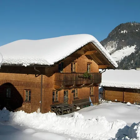 Cozy Chalet With Sauna In Gro Arl